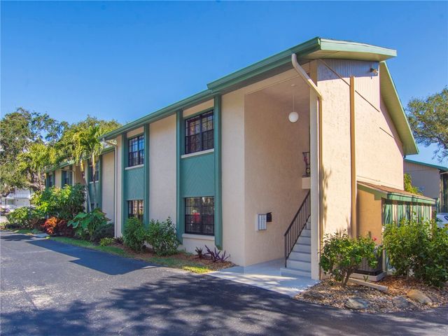 910 E Causeway Boulevard C13, Vero Beach, FL 32963