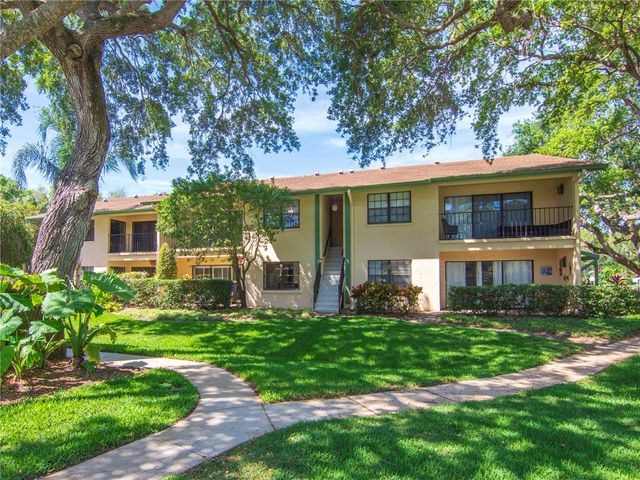 910 E Causeway Boulevard C13, Vero Beach, FL 32963