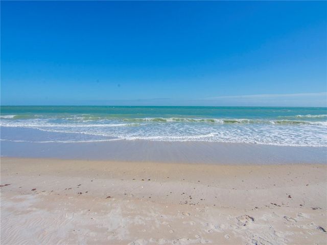 910 E Causeway Boulevard C13, Vero Beach, FL 32963