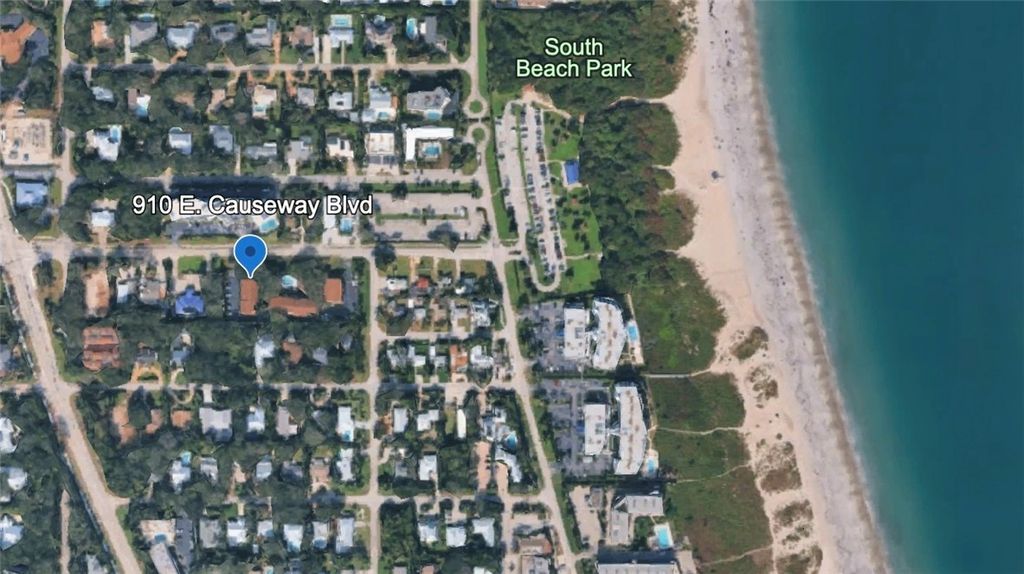 910 E Causeway Boulevard C13, Vero Beach, FL 32963