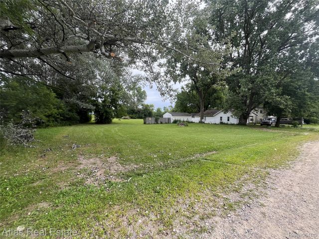 4065 Jefferson Street, Burton, MI 48509