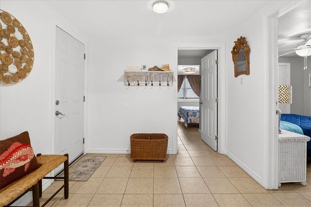 1310 S 11th St, Port Aransas, TX 78373