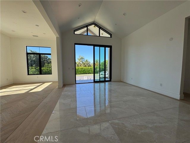 3100 Garretson Avenue, Corona, CA 92881