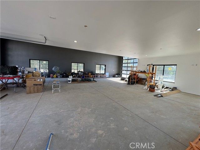 3100 Garretson Avenue, Corona, CA 92881