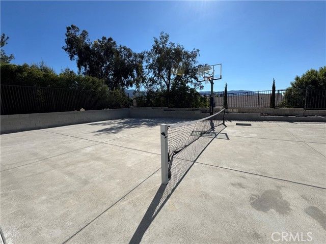 3100 Garretson Avenue, Corona, CA 92881