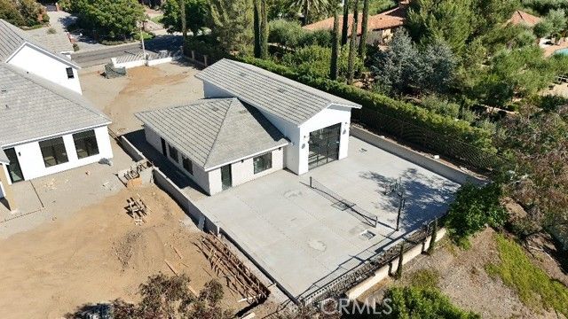 3100 Garretson Avenue, Corona, CA 92881