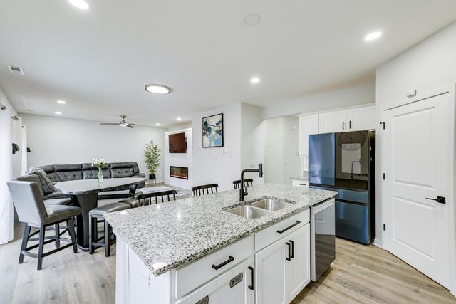 491 Park Vista Drive, Delaware, OH 43015