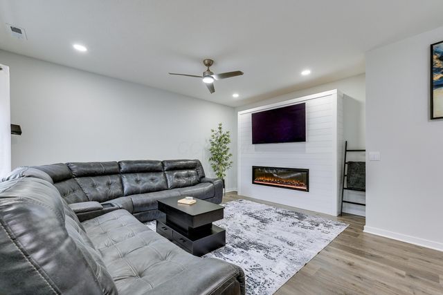 491 Park Vista Drive, Delaware, OH 43015