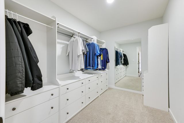 491 Park Vista Drive, Delaware, OH 43015