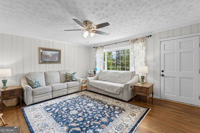 31 Fields Road, Newnan, GA 30263