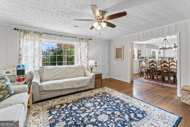 31 Fields Road, Newnan, GA 30263