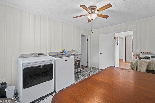 31 Fields Road, Newnan, GA 30263