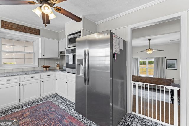 31 Fields Road, Newnan, GA 30263