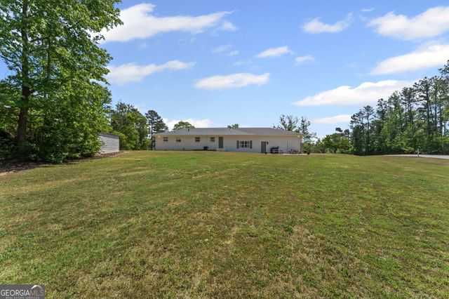 31 Fields Road, Newnan, GA 30263