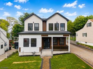 67 Melody Hill Rd, Clifton City, NJ 07013