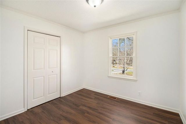 133 N Bellview Road, Aragon, GA 30104