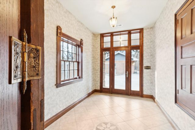 315 N 9th Street, Clinton, IA 52372