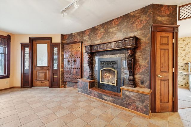 315 N 9th Street, Clinton, IA 52372