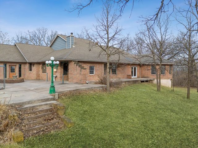 315 N 9th Street, Clinton, IA 52372