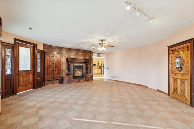 315 N 9th Street, Clinton, IA 52372