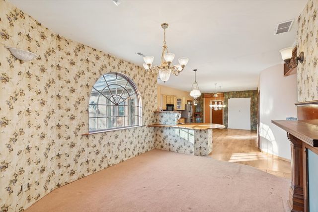 315 N 9th Street, Clinton, IA 52372