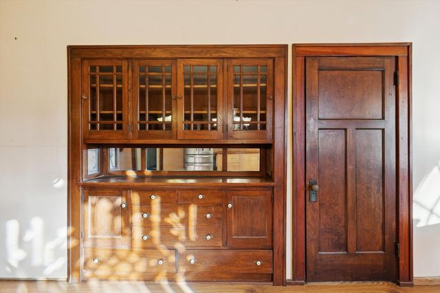 315 N 9th Street, Clinton, IA 52372