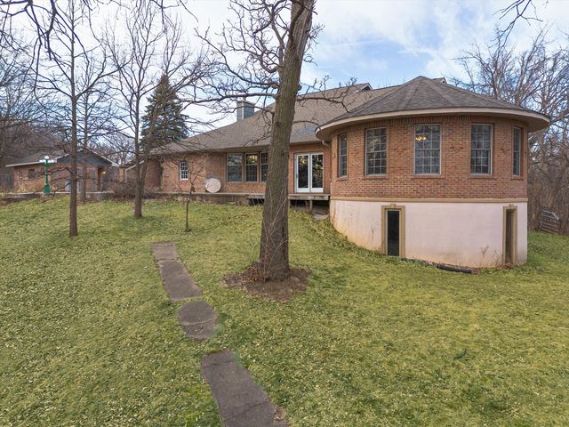 315 N 9th Street, Clinton, IA 52372