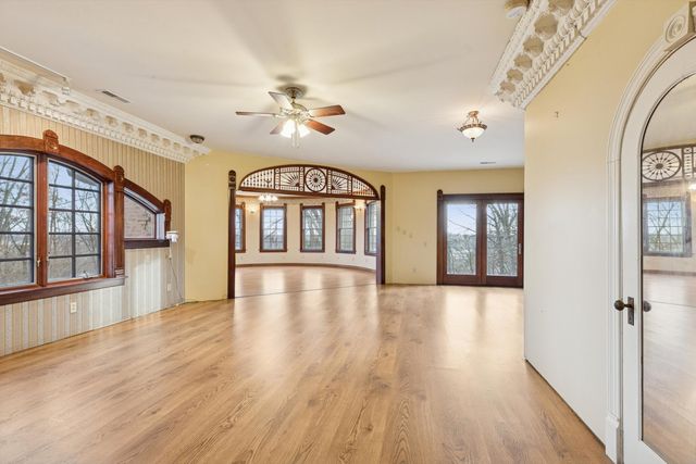 315 N 9th Street, Clinton, IA 52372