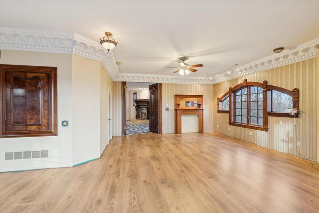 315 N 9th Street, Clinton, IA 52372