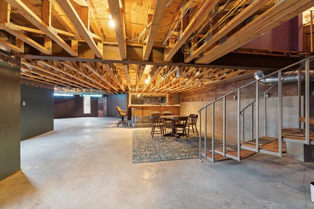 315 N 9th Street, Clinton, IA 52372