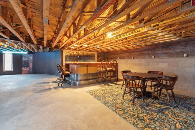 315 N 9th Street, Clinton, IA 52372