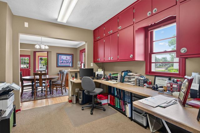 1069 S Robert Street, West Saint Paul, MN 55118