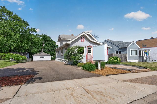 1069 S Robert Street, West Saint Paul, MN 55118