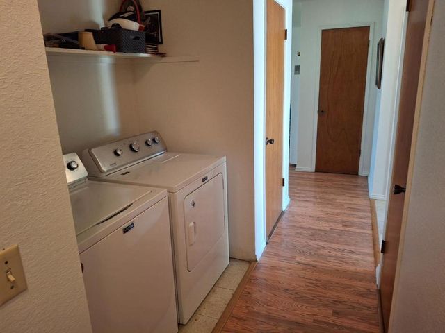 250 Gonzalez Drive, Hollister, CA 95023