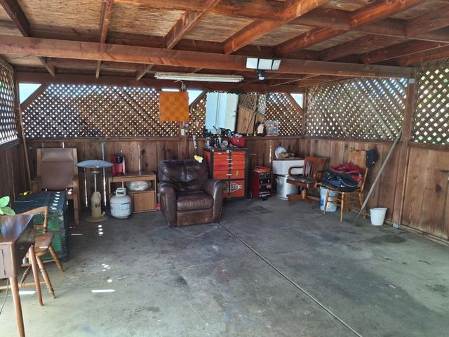 250 Gonzalez Drive, Hollister, CA 95023