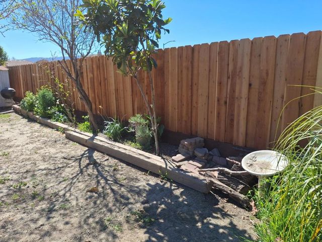 250 Gonzalez Drive, Hollister, CA 95023