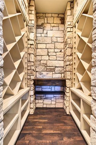 23 Rugged Lark Circle, Tomball, TX 77377