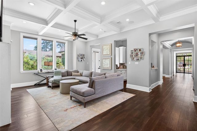 23 Rugged Lark Circle, Tomball, TX 77377