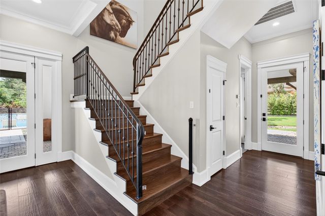 23 Rugged Lark Circle, Tomball, TX 77377