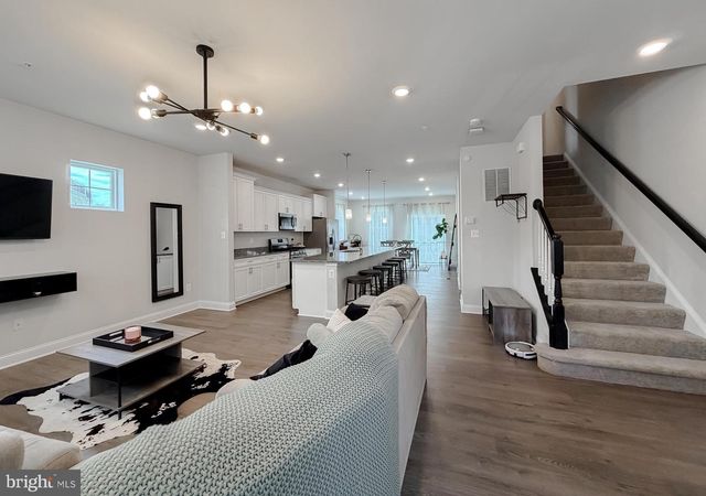 45397 ENGLEWOOD WAY, California, MD 20619