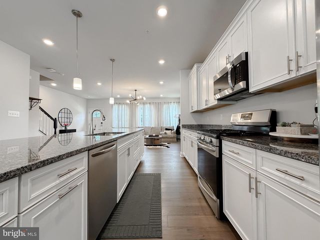 45397 ENGLEWOOD WAY, California, MD 20619