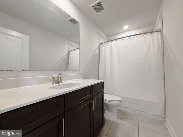 45397 ENGLEWOOD WAY, California, MD 20619