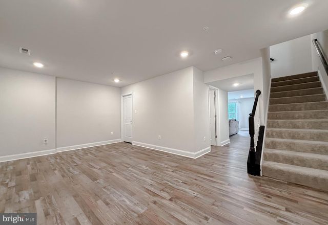 45397 ENGLEWOOD WAY, California, MD 20619