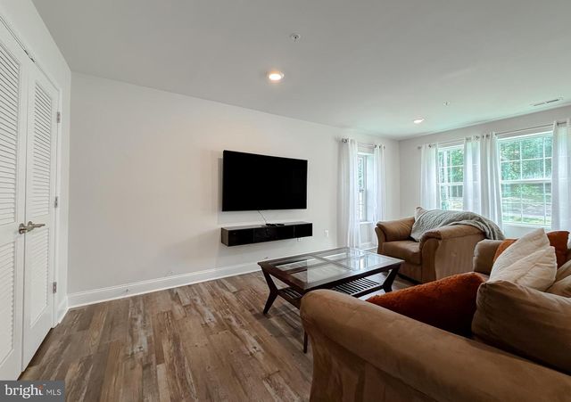 45397 ENGLEWOOD WAY, California, MD 20619