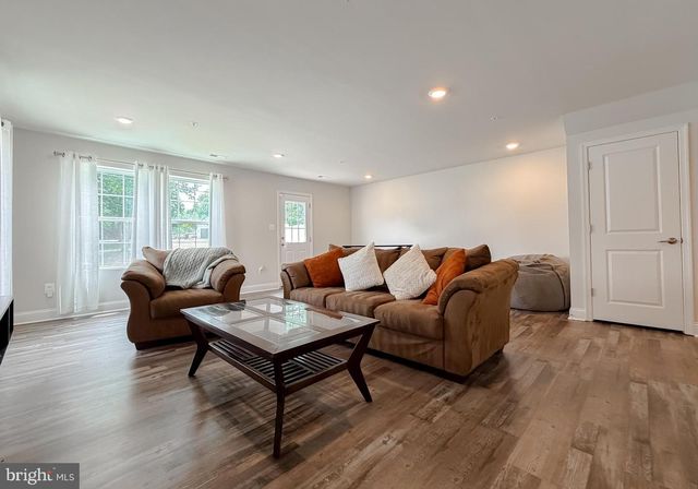 45397 ENGLEWOOD WAY, California, MD 20619