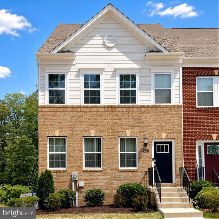 45397 ENGLEWOOD WAY, California, MD 20619