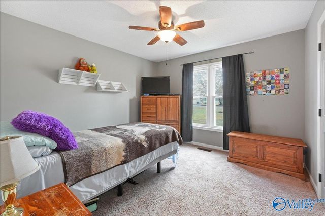 16099 Mooresville Road, Athens, AL 35613