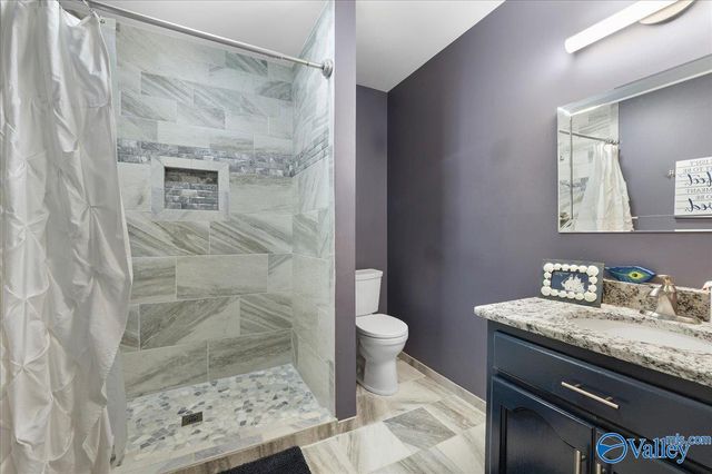 16099 Mooresville Road, Athens, AL 35613