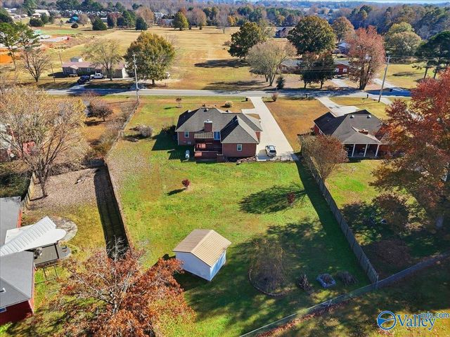 16099 Mooresville Road, Athens, AL 35613