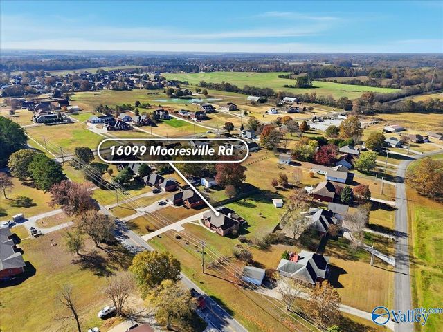 16099 Mooresville Road, Athens, AL 35613